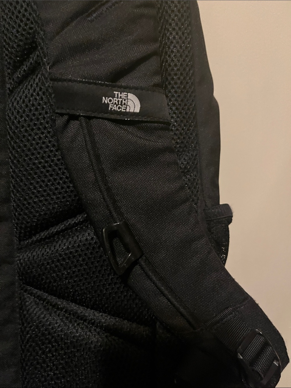 The North Face Black Men's Daypack with Front Bungee - Picture 8 of 9